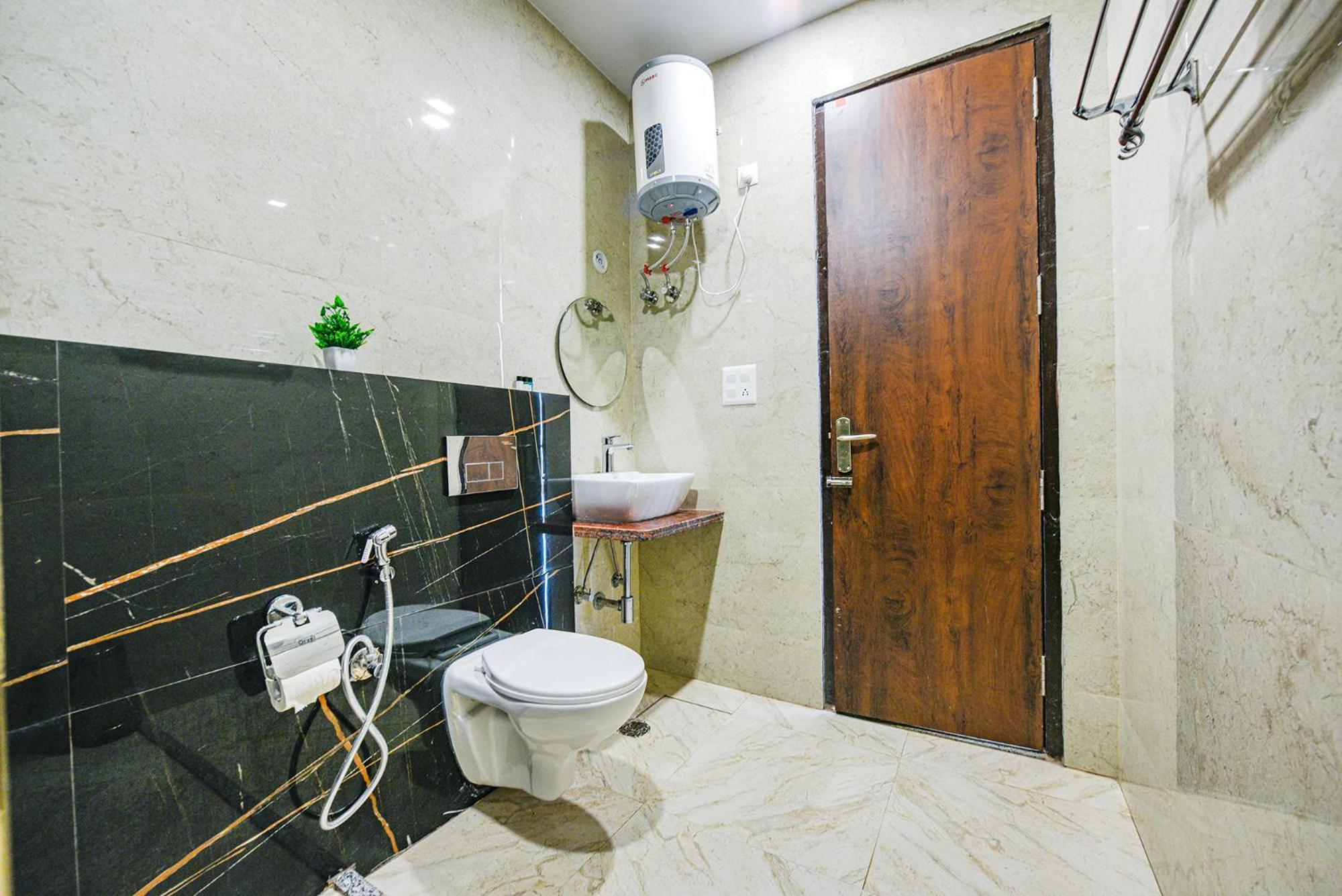 Fabhotel Jaswinder Bhawan Haridwar Exterior photo